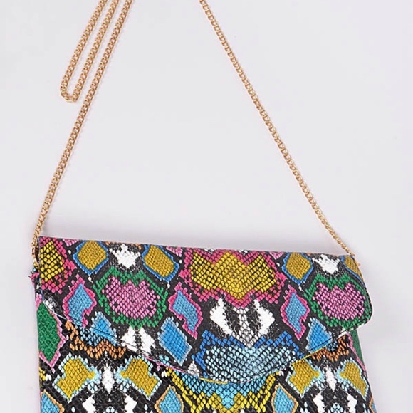 Faux Snake Skin Clutch Handbag - Picture 4 of 5